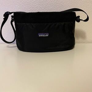 Patagonia Black Crossbody Bag bucket